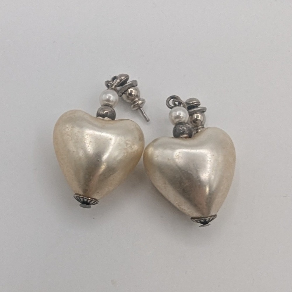 Vintage Puffed Heart Drop Earrings Champagne Faux Pearl Silver‎ Tone Dangle Love